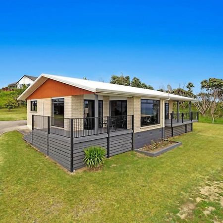 Kate And Harrys Villa Opotiki Exterior photo