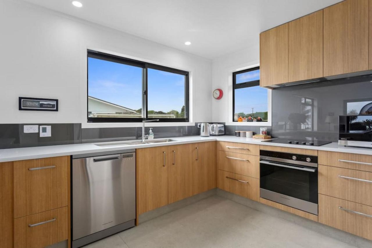 Kate And Harrys Villa Opotiki Exterior photo